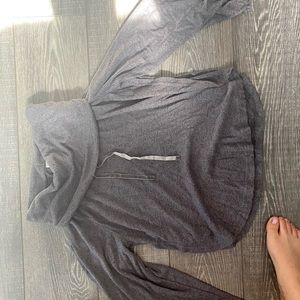 Cozy Crop Top Loose Turtle Neck Sweater